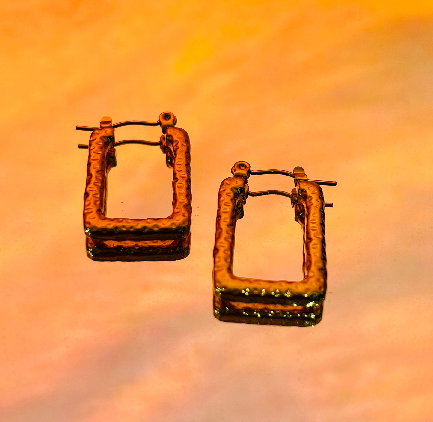 RectaGold Hoop Earrings