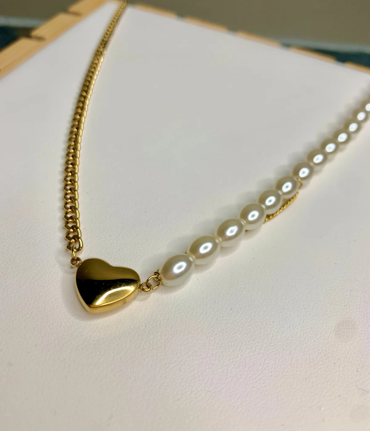 Pearla Chain Necklace