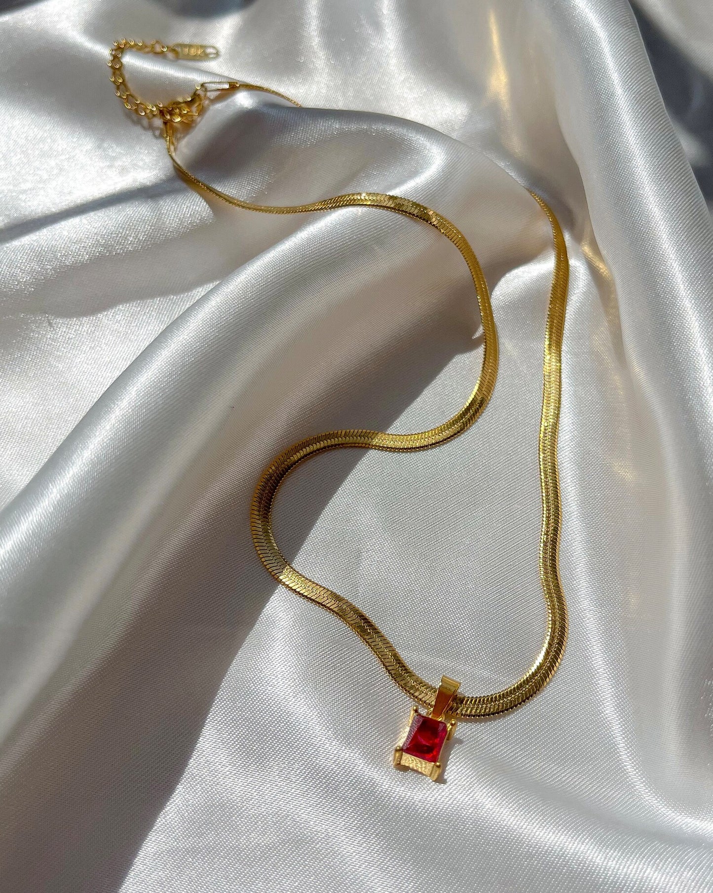 The Color Pop Anti-tarnish Necklace