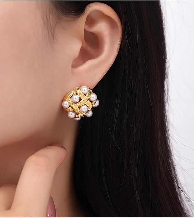 Nova Pearl-Gold Earrings