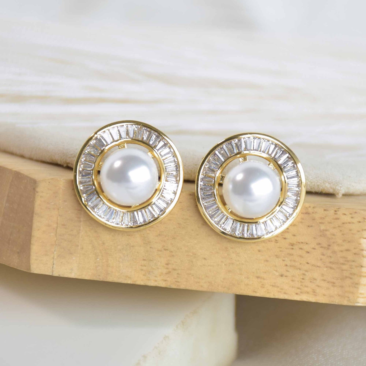 Solstice Pearl Anti-tarnish Earrings