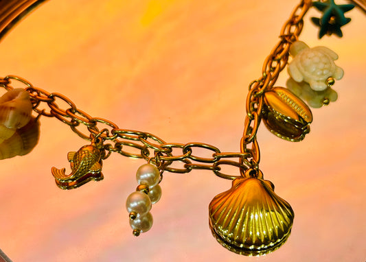 Wanderlust Charm Anti-Tarnish Necklace