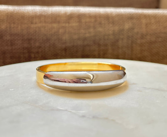 Vega Chunky bangle Bracelet