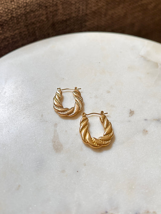 Twistora Gold Hoop Earrings