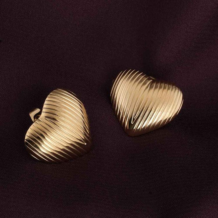 Lustre Heart Anti-tarnish Stud Earrings